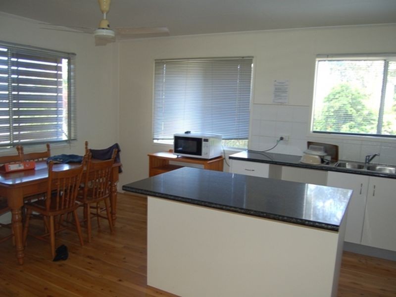 19 Shannon Street, Dysart QLD 4745