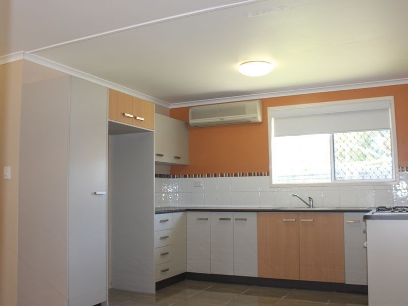 1/2 Bowen Court, Mount Pleasant QLD 4740