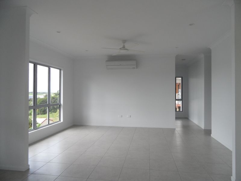 71 Cinnamon Drive, Glenella QLD 4740