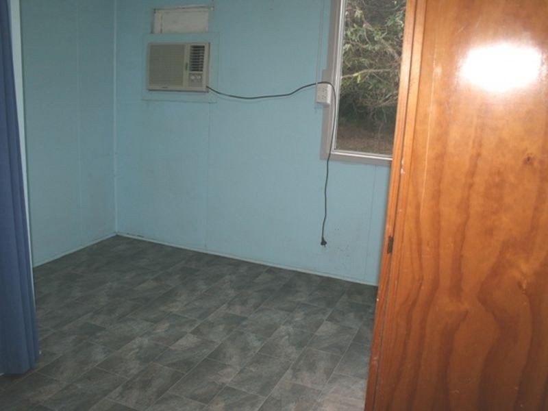 1 Zelma Street, Grasstree Beach QLD 4740