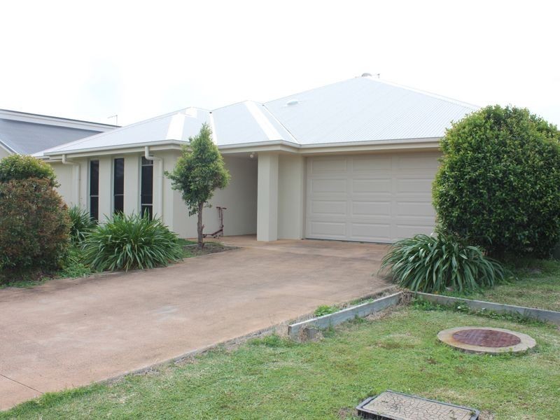 3 Duranbah Circuit, Blacks Beach QLD 4740