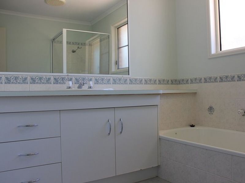 96 Slater Avenue, Blacks Beach QLD 4740