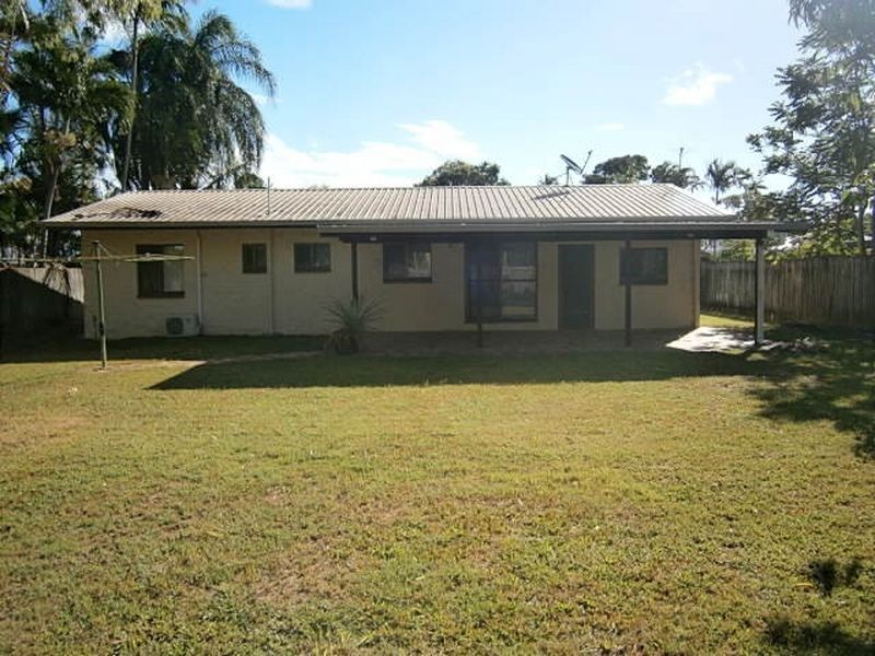 12 Osprey Close, Slade Point QLD 4740