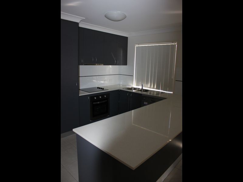 8 Cable Court, Blacks Beach QLD 4740