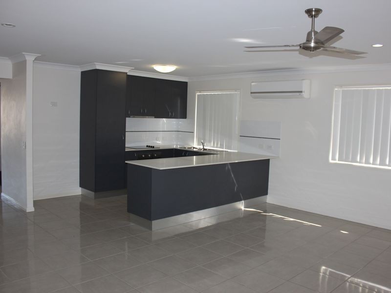 8 Cable Court, Blacks Beach QLD 4740