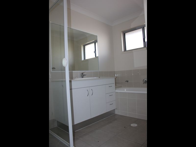 8 Cable Court, Blacks Beach QLD 4740