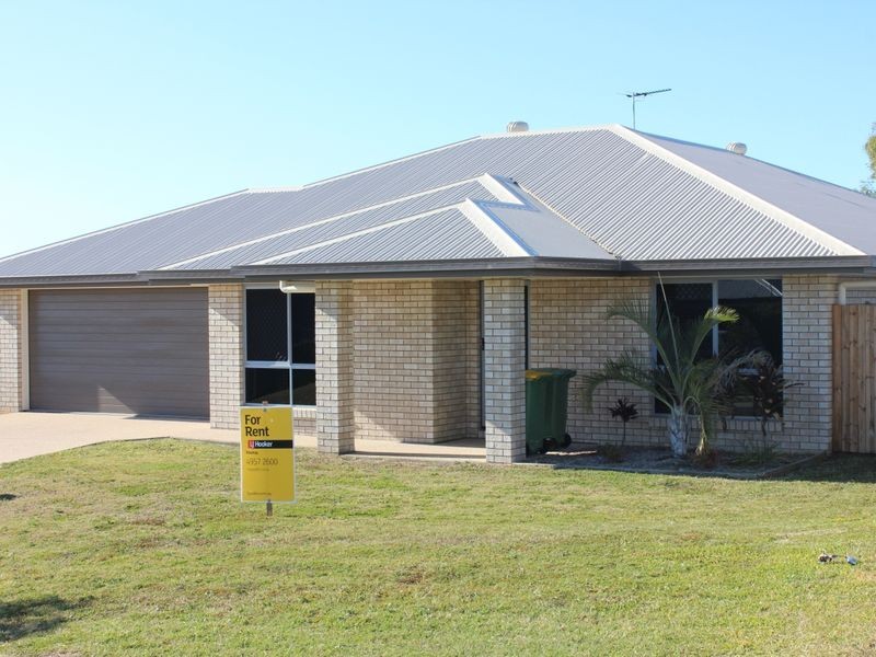 45 Dobinson Street, Bucasia QLD 4750