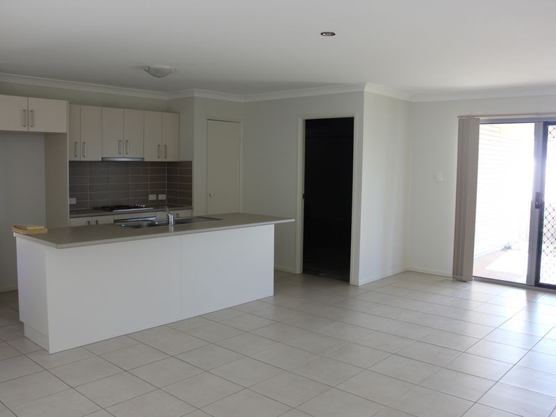 45 Dobinson Street, Bucasia QLD 4750
