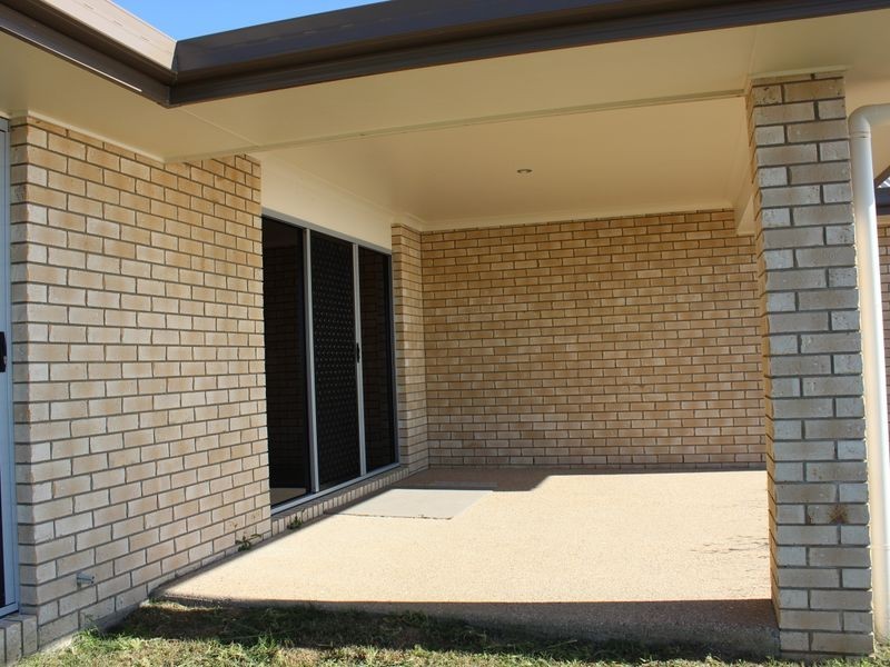 45 Dobinson Street, Bucasia QLD 4750