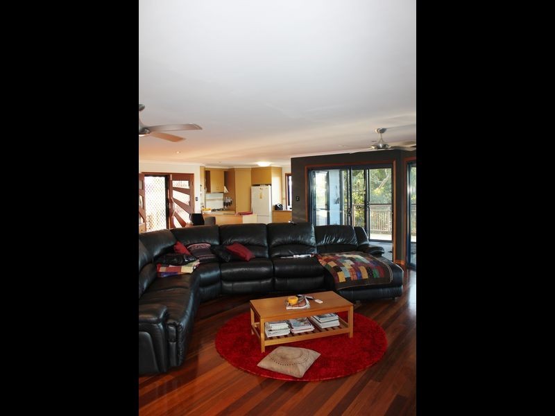 23 Coral Ridge Drive, Eimeo QLD 4740
