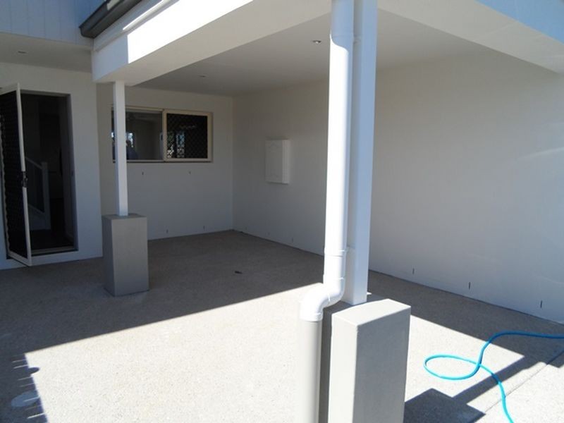 2/10 Somerset Close, Andergrove QLD 4740