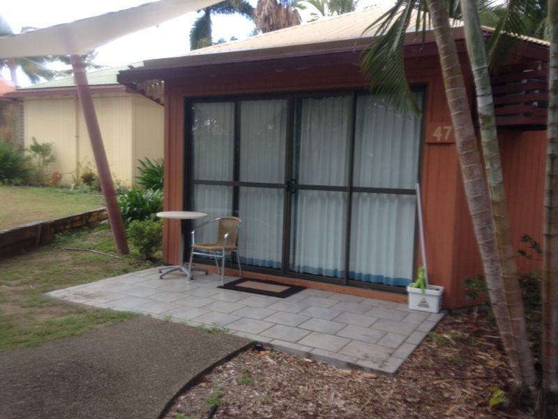 Bungalow 4 Ko Huna Sands Resort, Bucasia QLD 4750