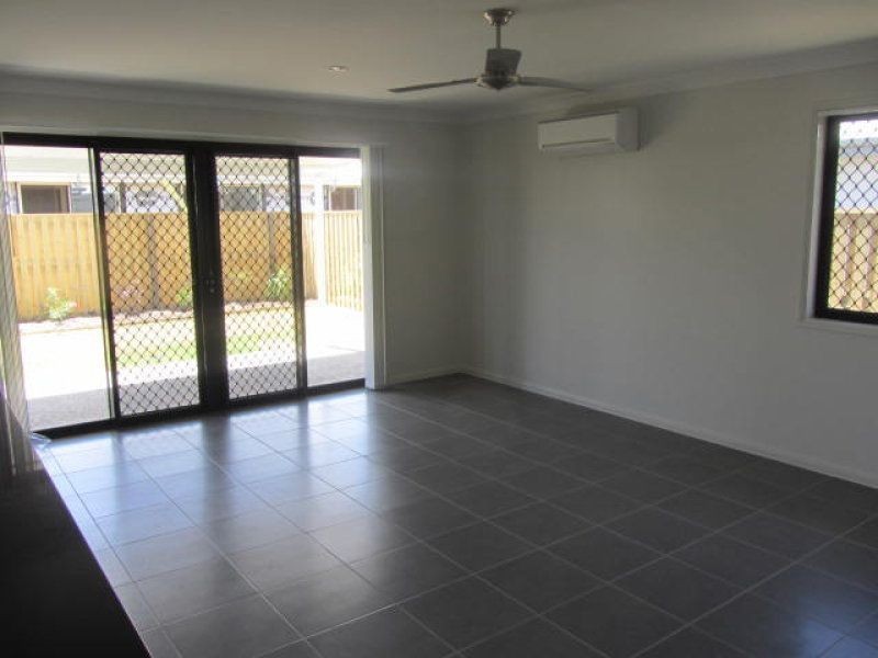 165 Whitehaven Drive, Blacks Beach QLD 4740