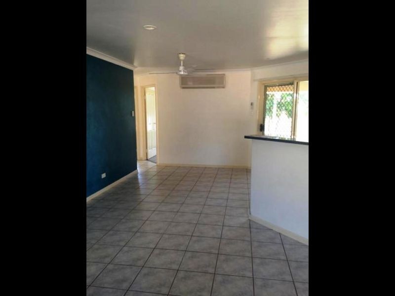 5 Maitland Street, Moranbah QLD 4744