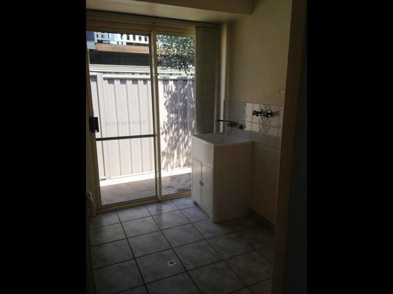 5 Maitland Street, Moranbah QLD 4744