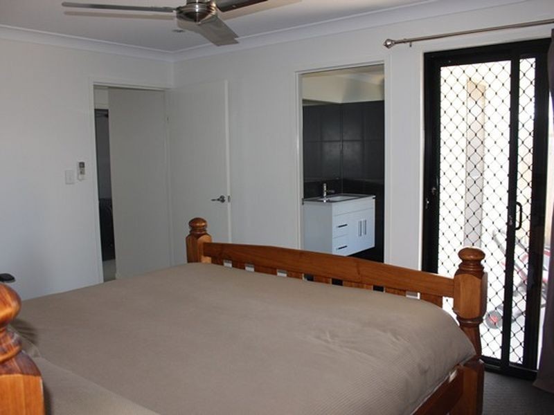 9 Majesty Street, Rural View QLD 4740
