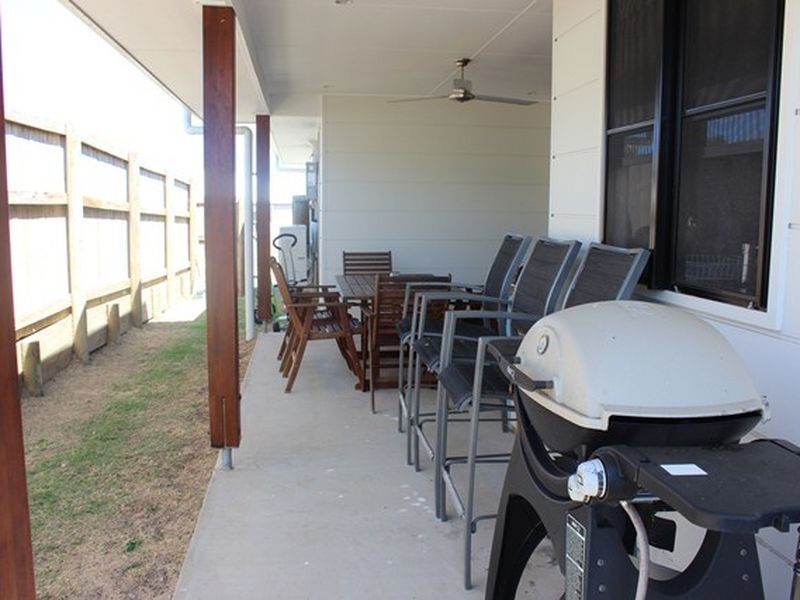 9 Majesty Street, Rural View QLD 4740