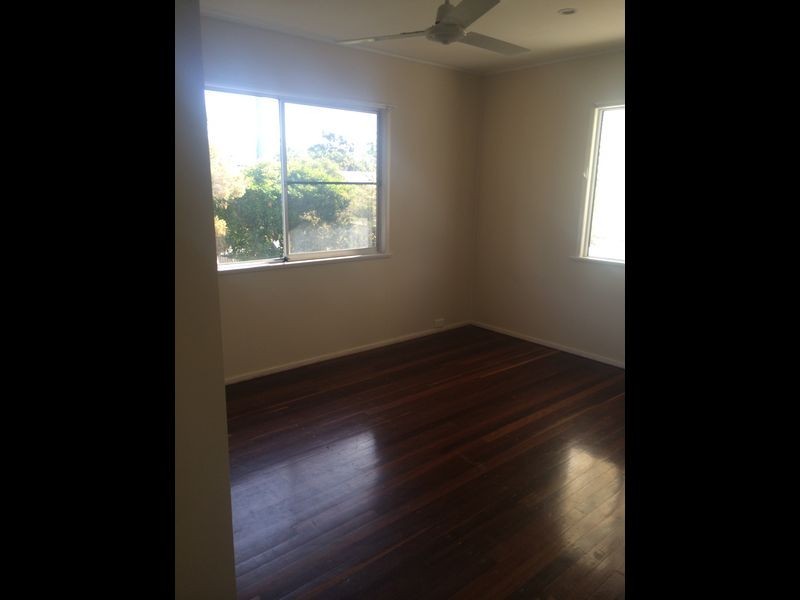 24 Swift Street, Slade Point QLD 4740