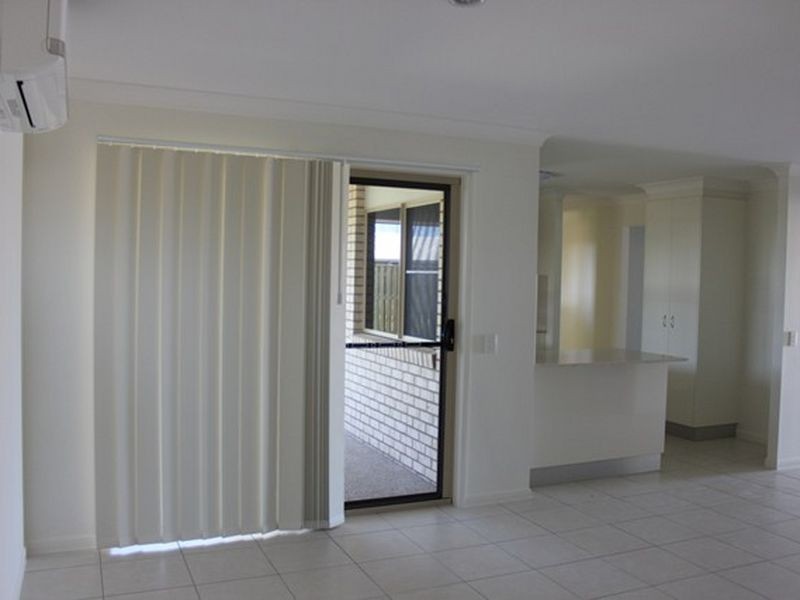 8 Cove Court, Alligator Creek QLD 4740