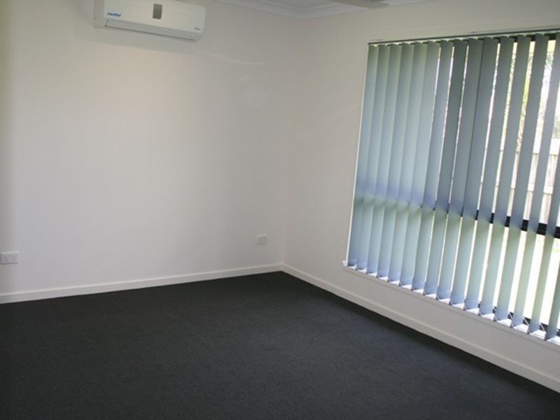 24 Joseph Court, Glenella QLD 4740