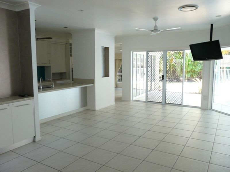 17 Corella Way, Blacks Beach QLD 4740