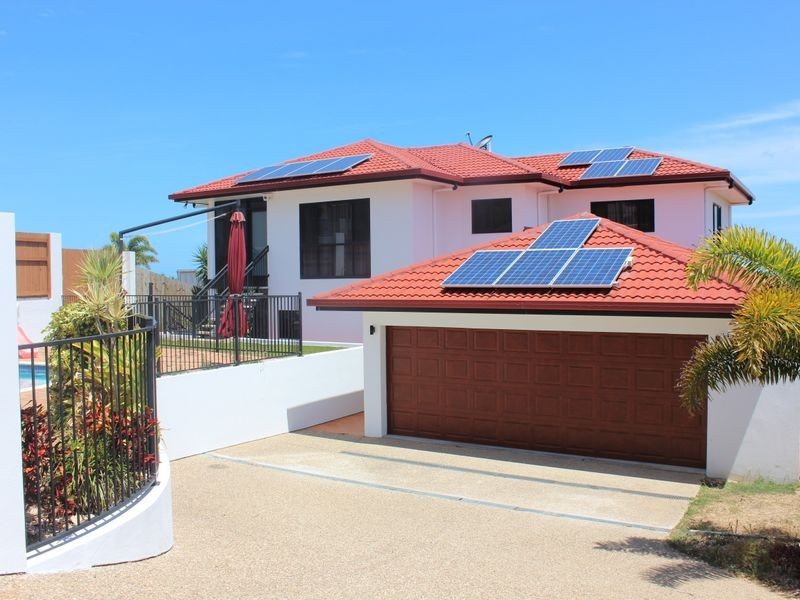 4 Rainbow Crescent, Eimeo QLD 4740