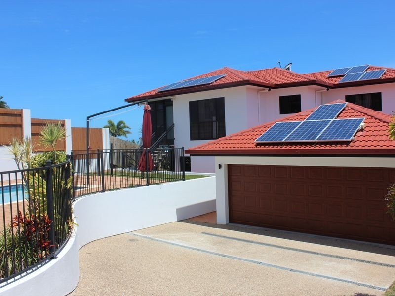 4 Rainbow Crescent, Eimeo QLD 4740