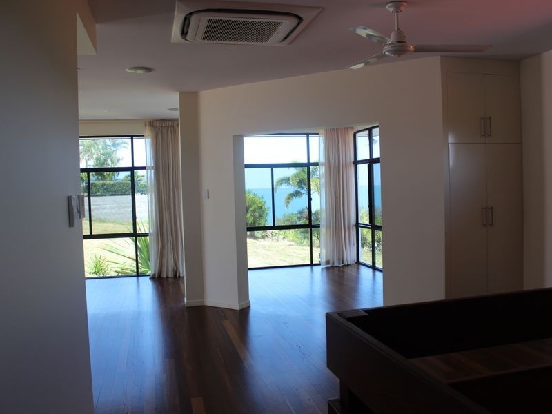4 Rainbow Crescent, Eimeo QLD 4740