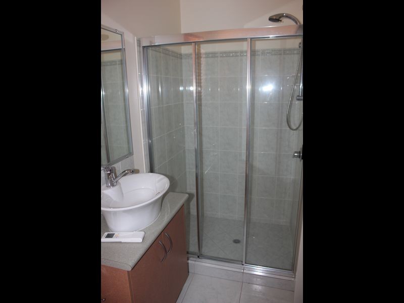 4 Rainbow Crescent, Eimeo QLD 4740