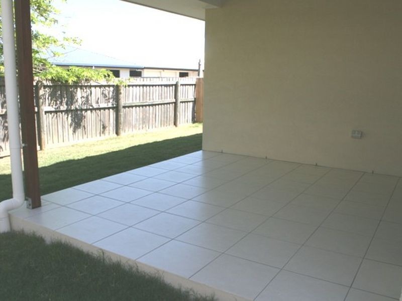 9 Antonia Court, Glenella QLD 4740