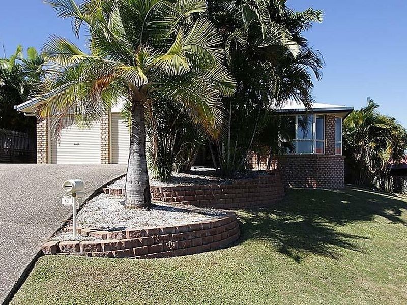 13 Langer Drive, Eimeo QLD 4740