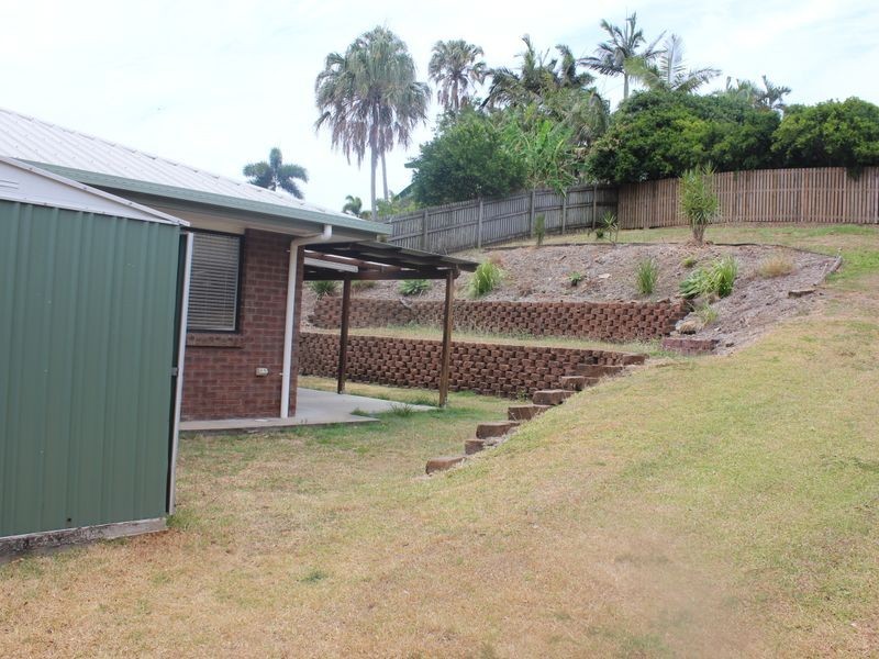 18 McLaughlin Drive, Eimeo QLD 4740