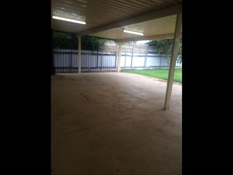 5 Holmes Drive, Beaconsfield QLD 4740