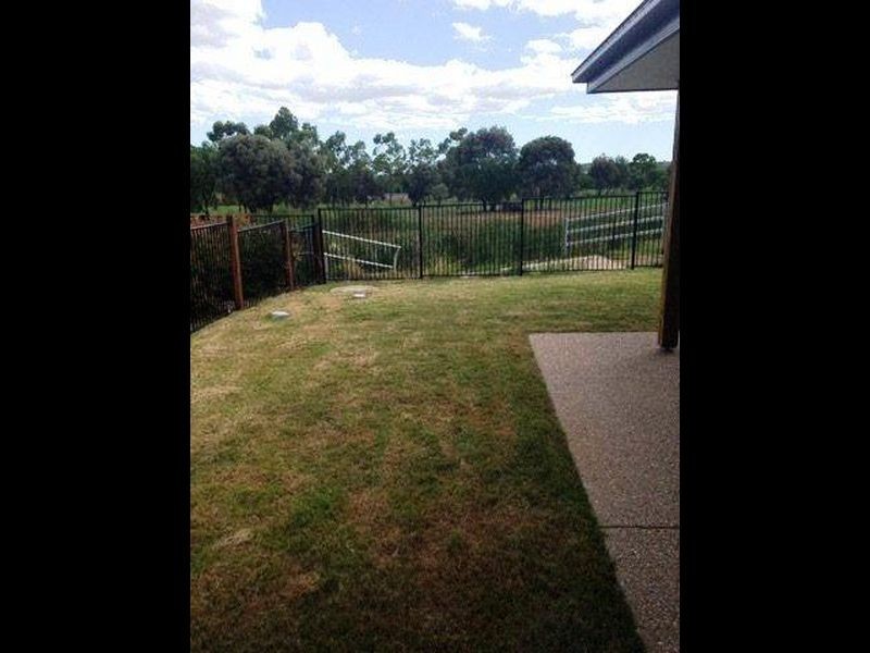 17 Kingfisher Street, Moranbah QLD 4744