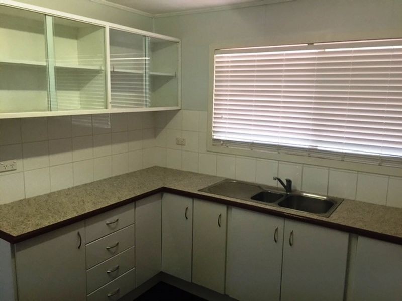 2 Scott Street, Dysart QLD 4745