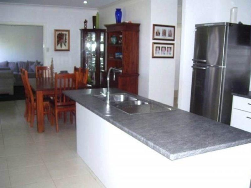 26 Lambert Street, Moranbah QLD 4744