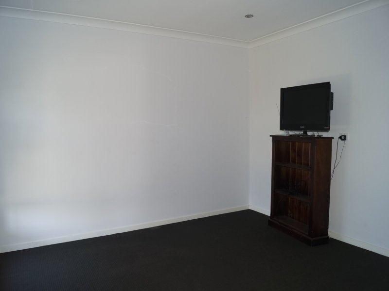 26 Lambert Street, Moranbah QLD 4744