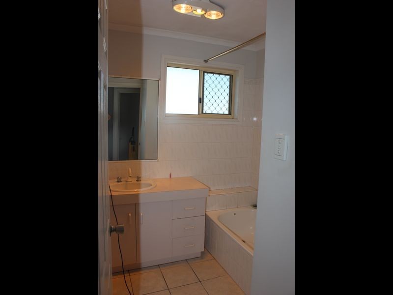 3/4 Meero Street, Mackay QLD 4740