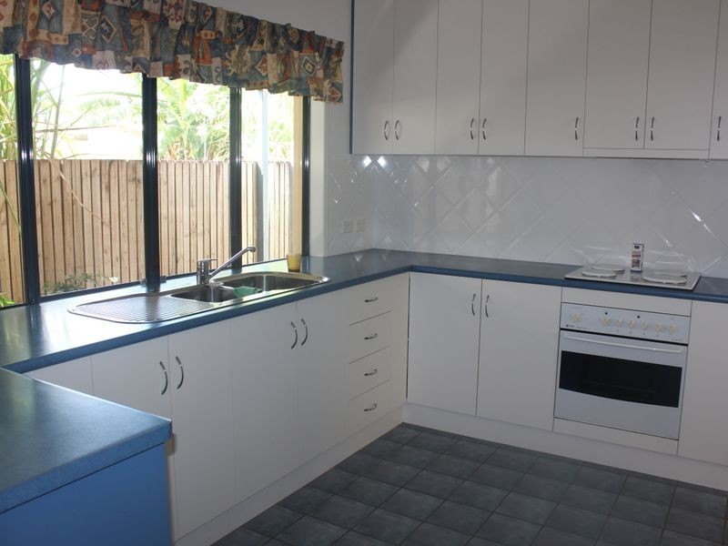 3/21-23 Holland Street, West Mackay QLD 4740