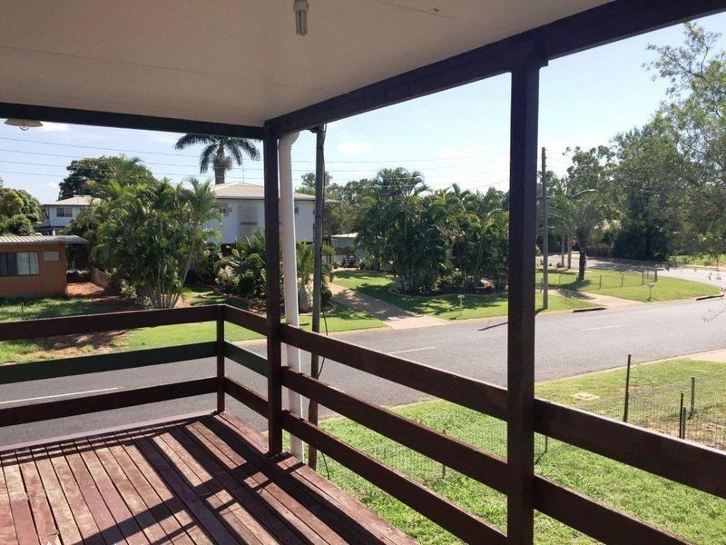 40 Rosewall Street, Moranbah QLD 4744