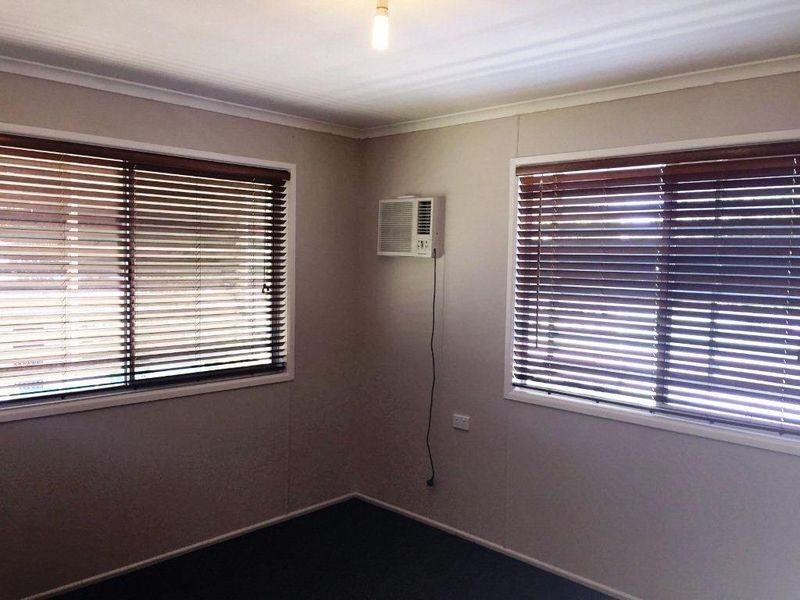 40 Rosewall Street, Moranbah QLD 4744