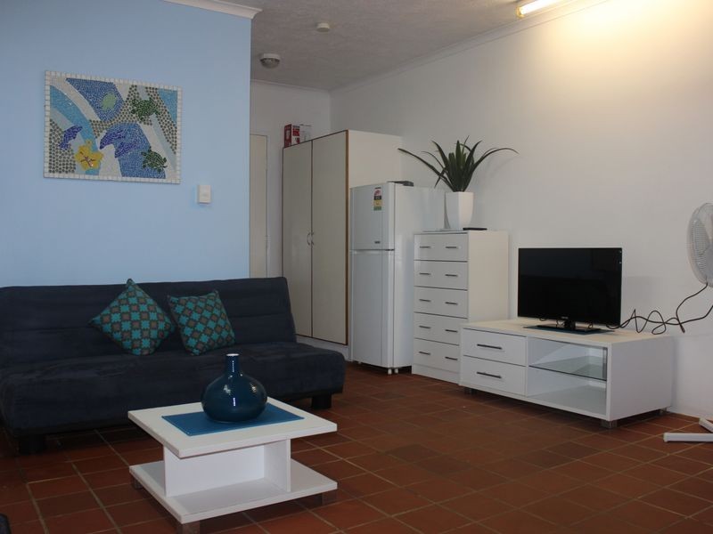 110/6 Beach Road, Dolphin Heads QLD 4740