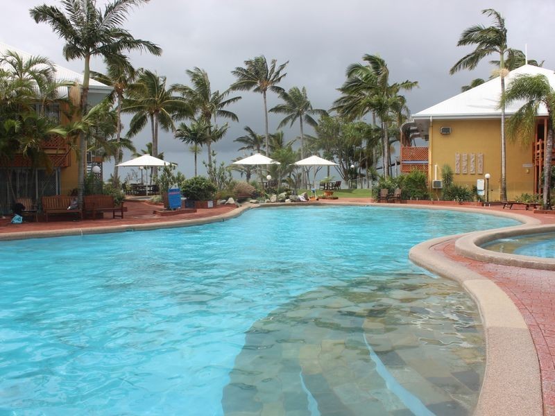 110/6 Beach Road, Dolphin Heads QLD 4740