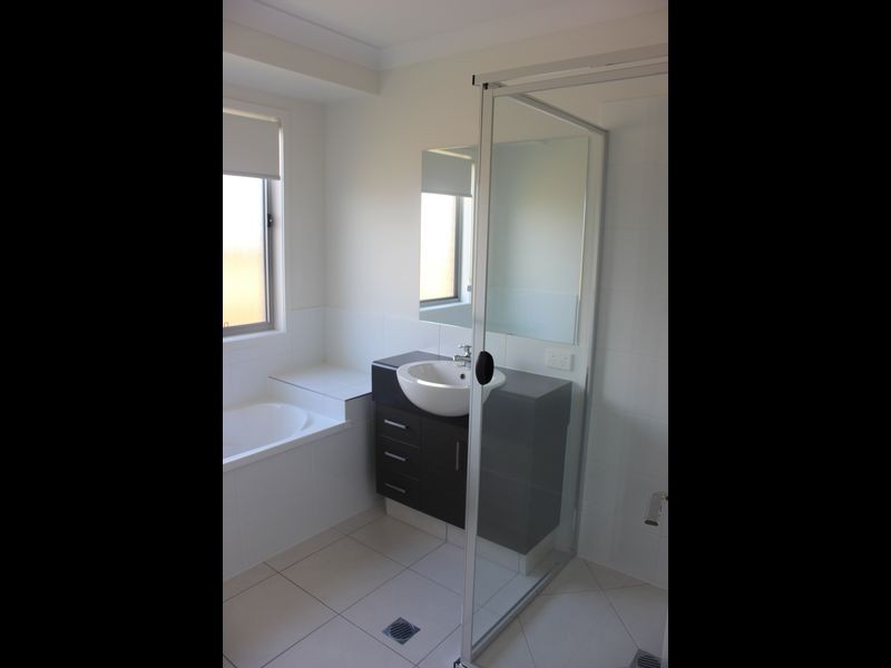 1 Alyssum Way, Bakers Creek QLD 4740