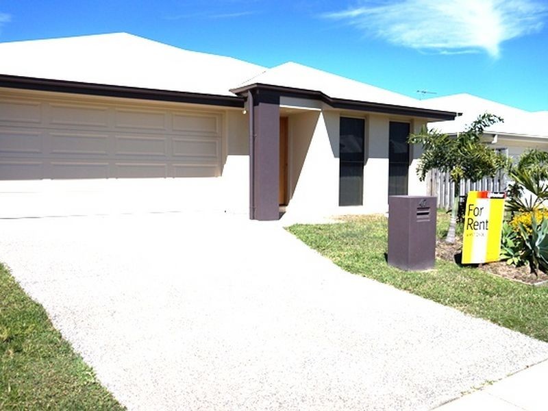 47 Newport Parade, Blacks Beach QLD 4740