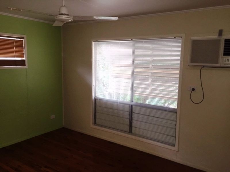 14 Chifley Court, Moranbah QLD 4744