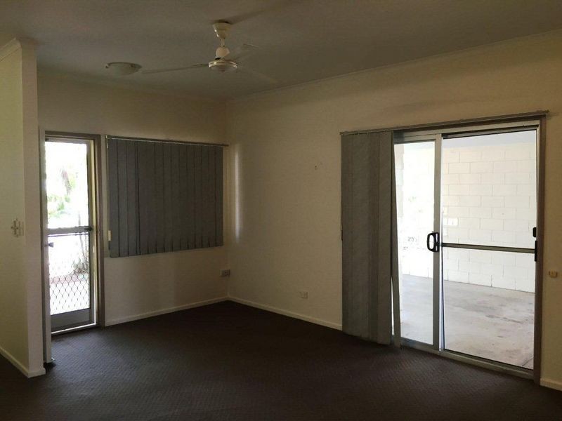 17 Grout Street, Moranbah QLD 4744