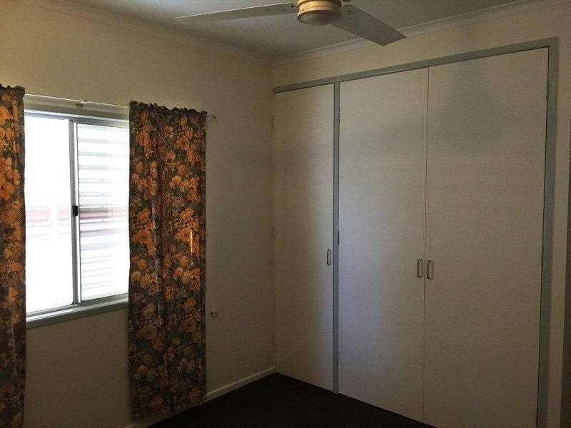 17 Grout Street, Moranbah QLD 4744