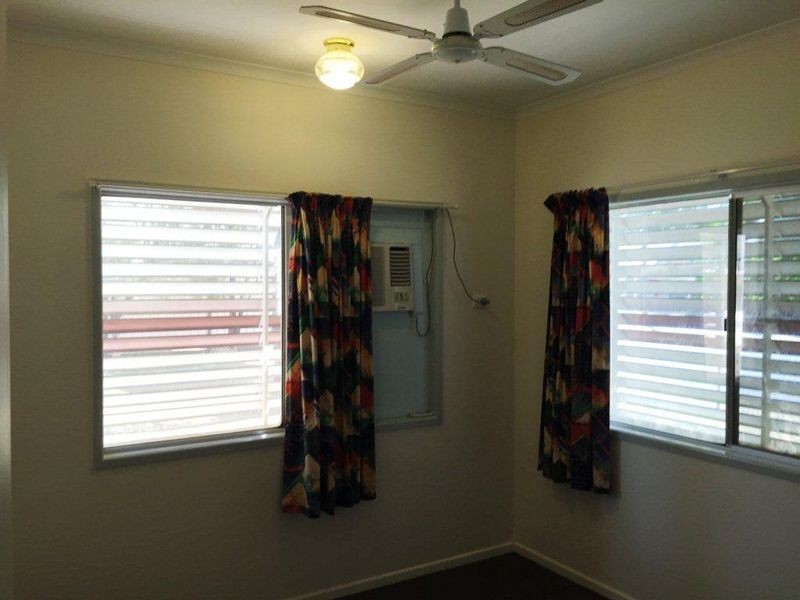 17 Grout Street, Moranbah QLD 4744