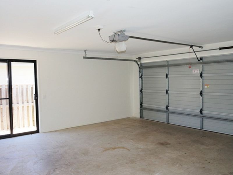 7 Newport Parade, Blacks Beach QLD 4740